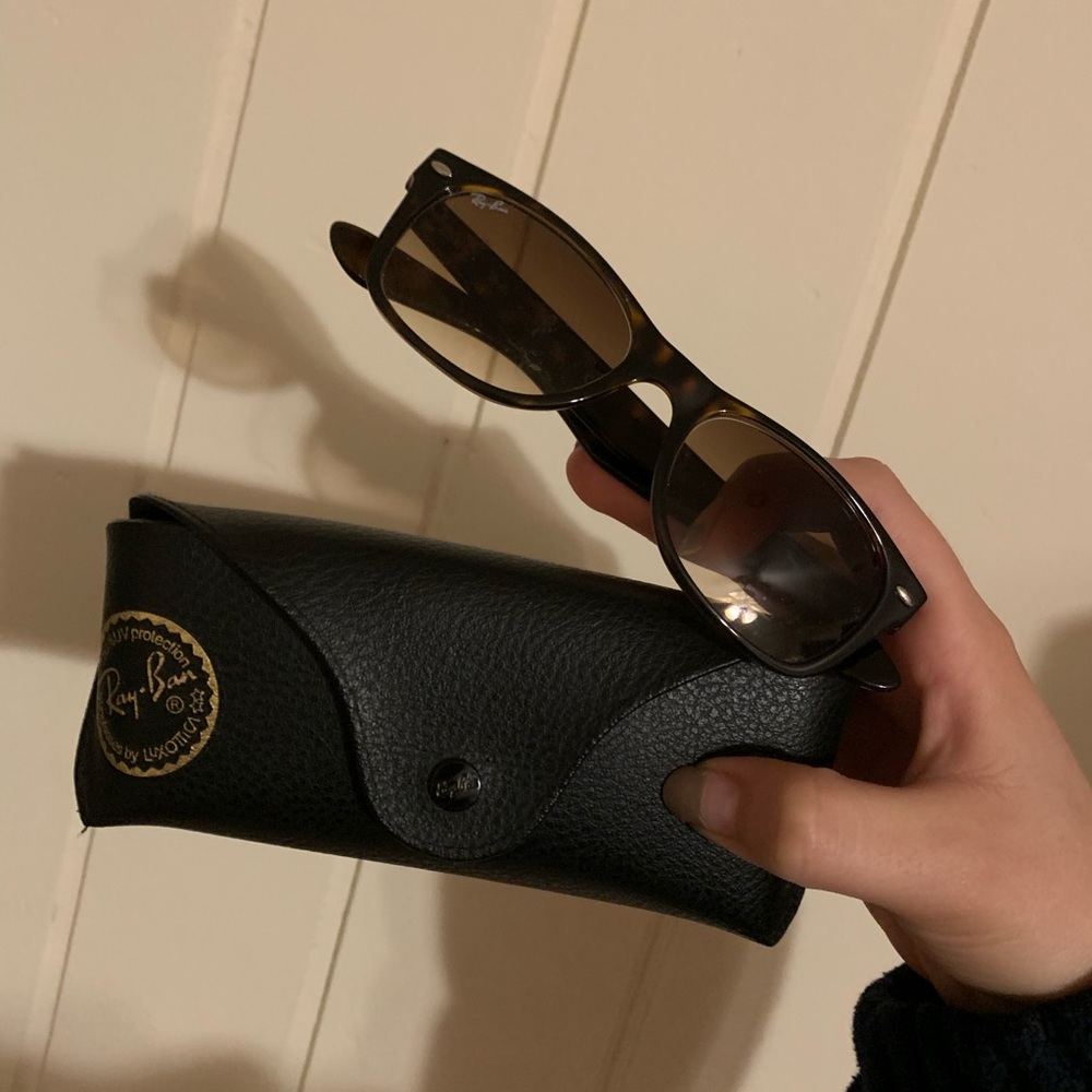 Ray-Ban Wayfarer Sunglasses